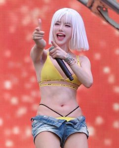 188+ Ảnh DJ Soda Bikini Cực Cháy: Khám Phá Vẻ Đẹp Nóng Bỏng Của Nữ DJ Hàng Đầu