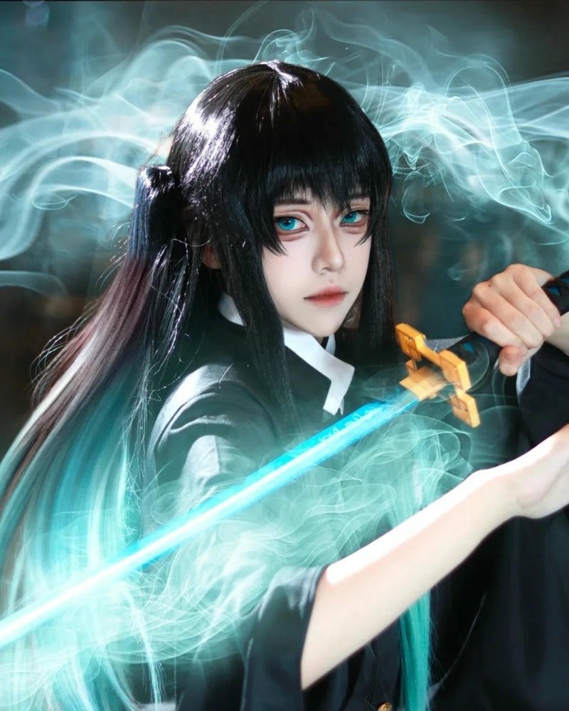 Hà Trụ Cosplay 17