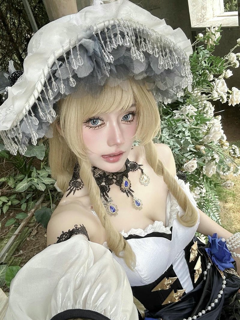 Nguyễn Thị Hà Vi Cosplay 30