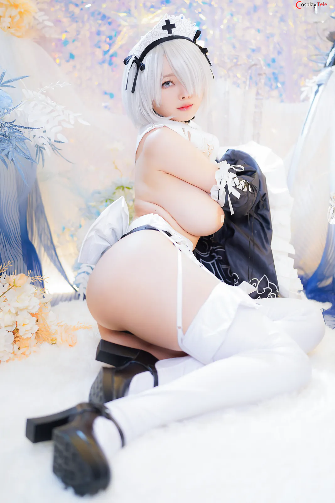 Arty Huang cosplay 2B 42