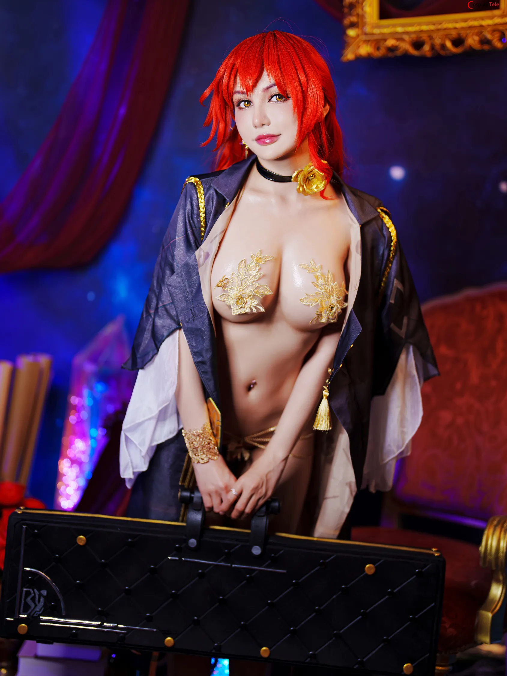 Joyce cosplay Himeko 43