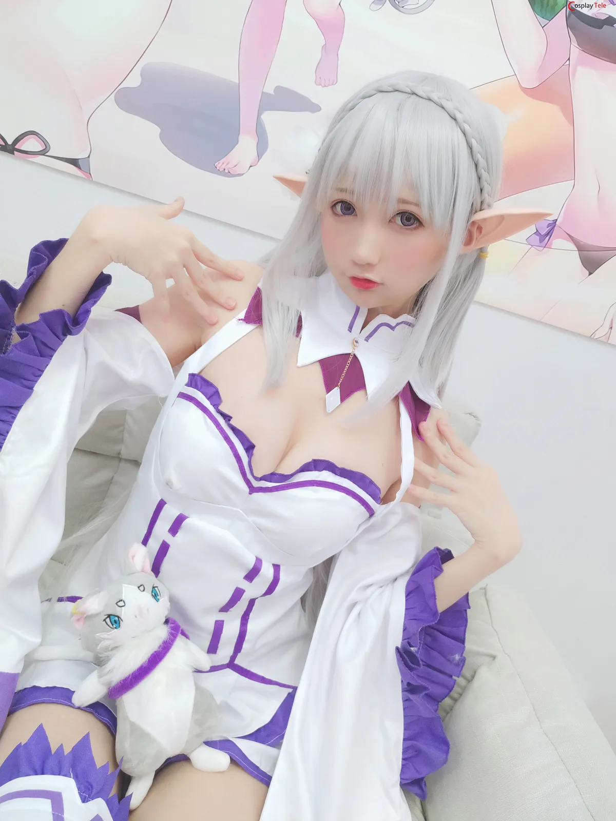 Nagisa cosplay Emilia 44