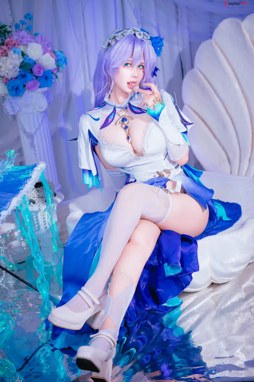 Pyoncos cosplay Cantarella 9